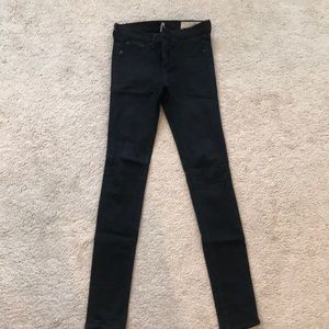 Black skinny jeans